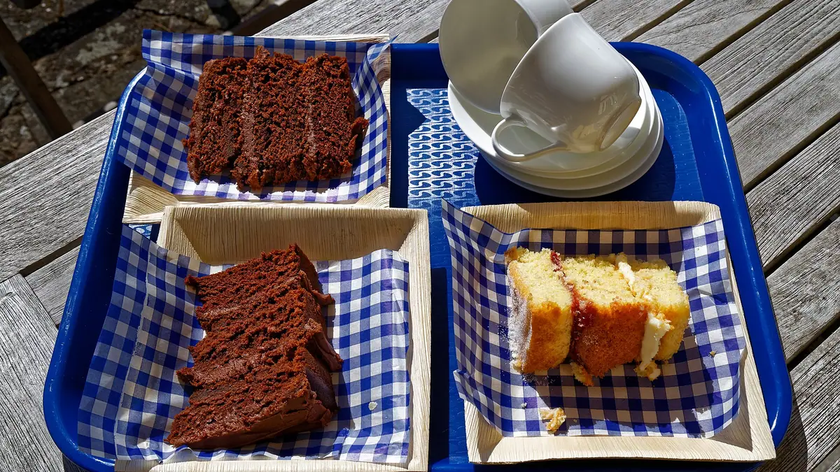 The Rustic Stag – cake shop in Brynmawr town centre